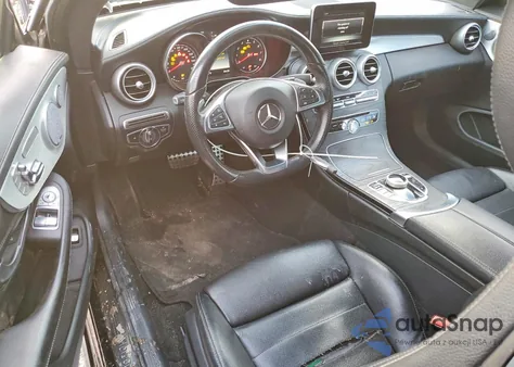 2017 Mercedes-Benz C 300 4Matic z USA, uszkodzony, nr VIN WDDWJ4KBXHF545036